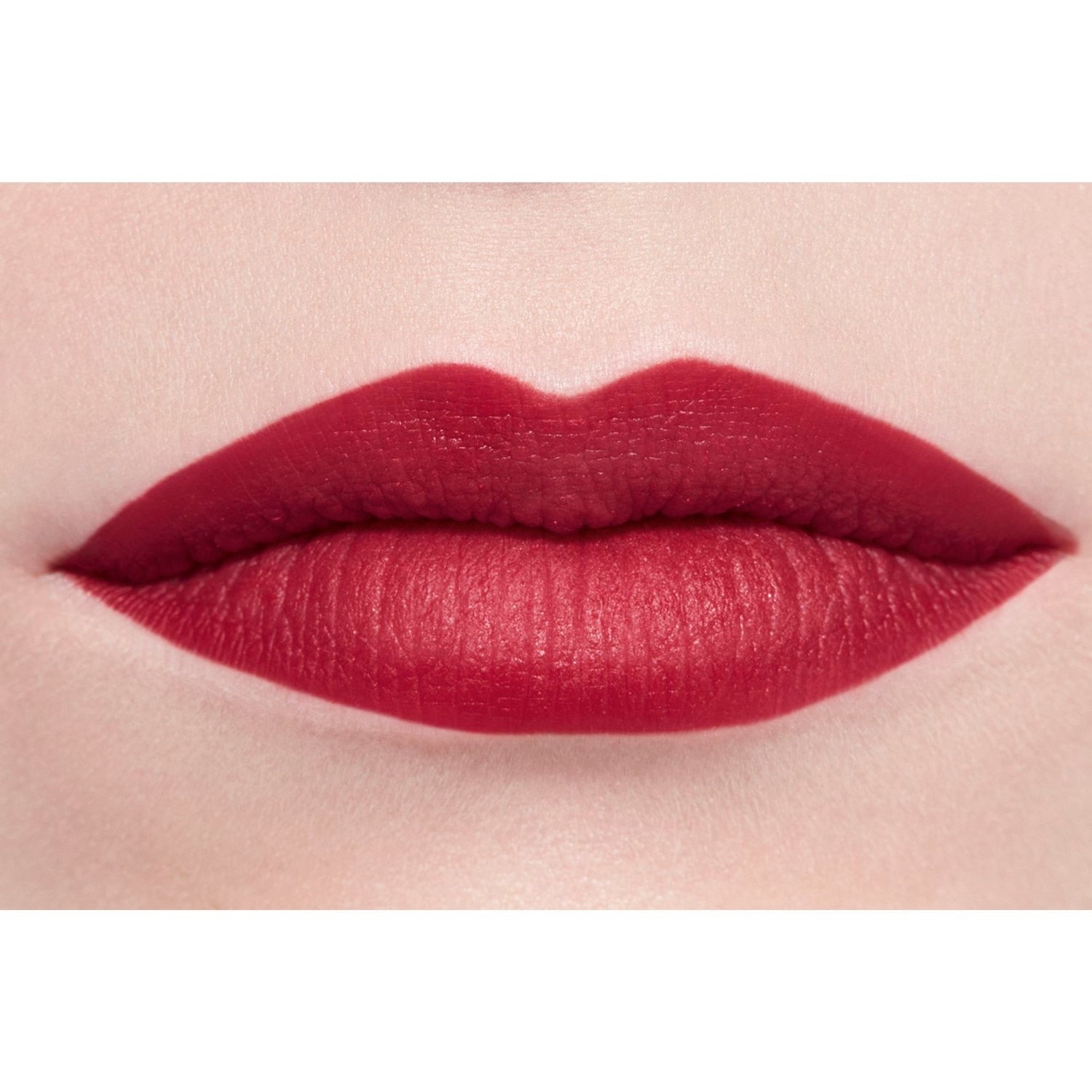 Chanel Rouge Allure Velvet Luminous Matte Lip Colour 3.5 g / Net Wt. 0.12 oz. (58 Rouge Vie)
