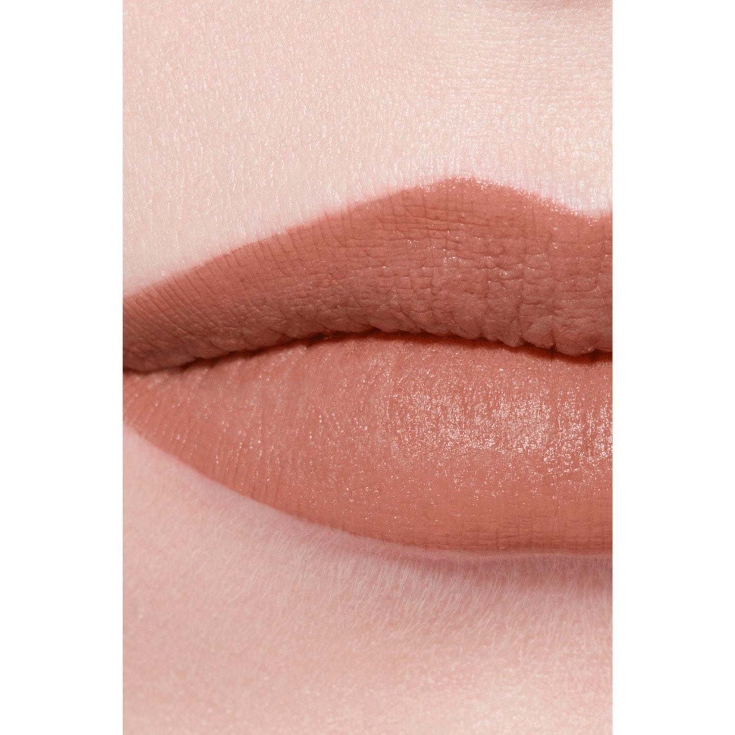 Chanel Rouge Allure Velvet Luminous Matte Lip Colour 3.5 g / Net Wt. 0.12 oz. (60 Intemporelle)