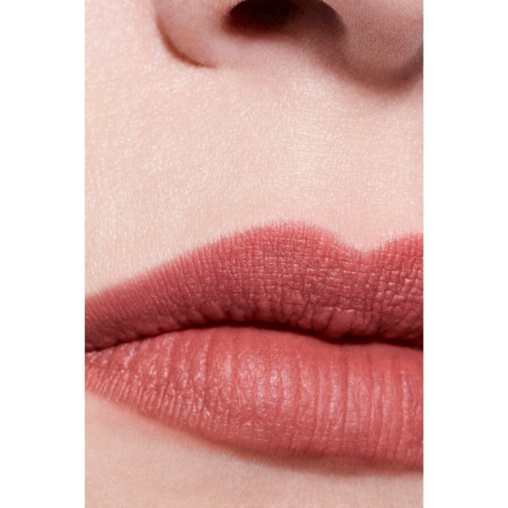 Chanel Rouge Allure Velvet Luminous Matte Lip Colour 3.5 g / Net Wt. 0.12 oz. (77 Afranchie)