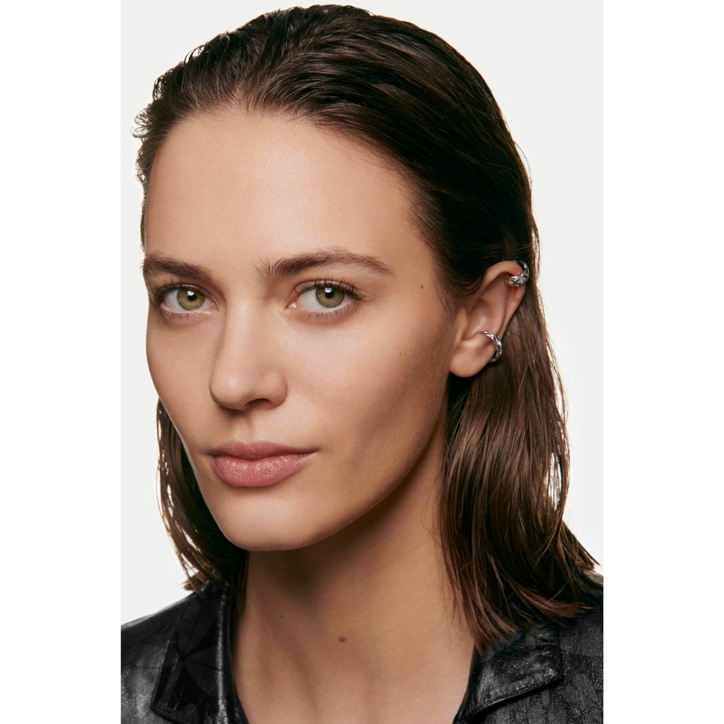Chanel Les Beiges Healthy Glow Foundation (Base) 30 ml / 1 fl. oz. (BR32)