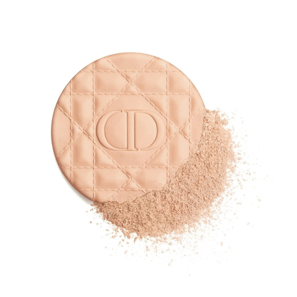Dior Forever nude Matte Filter 9 g. / Net Wt. 0.31 oz. (02 Light)
