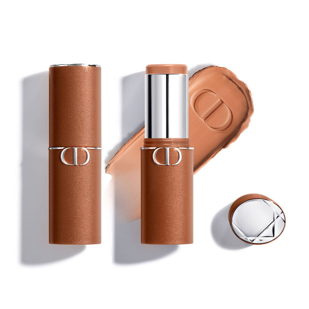 Dior Forever Skin Bronzer 8 g. / Net Wt. 0.28 oz. (04 Tan)