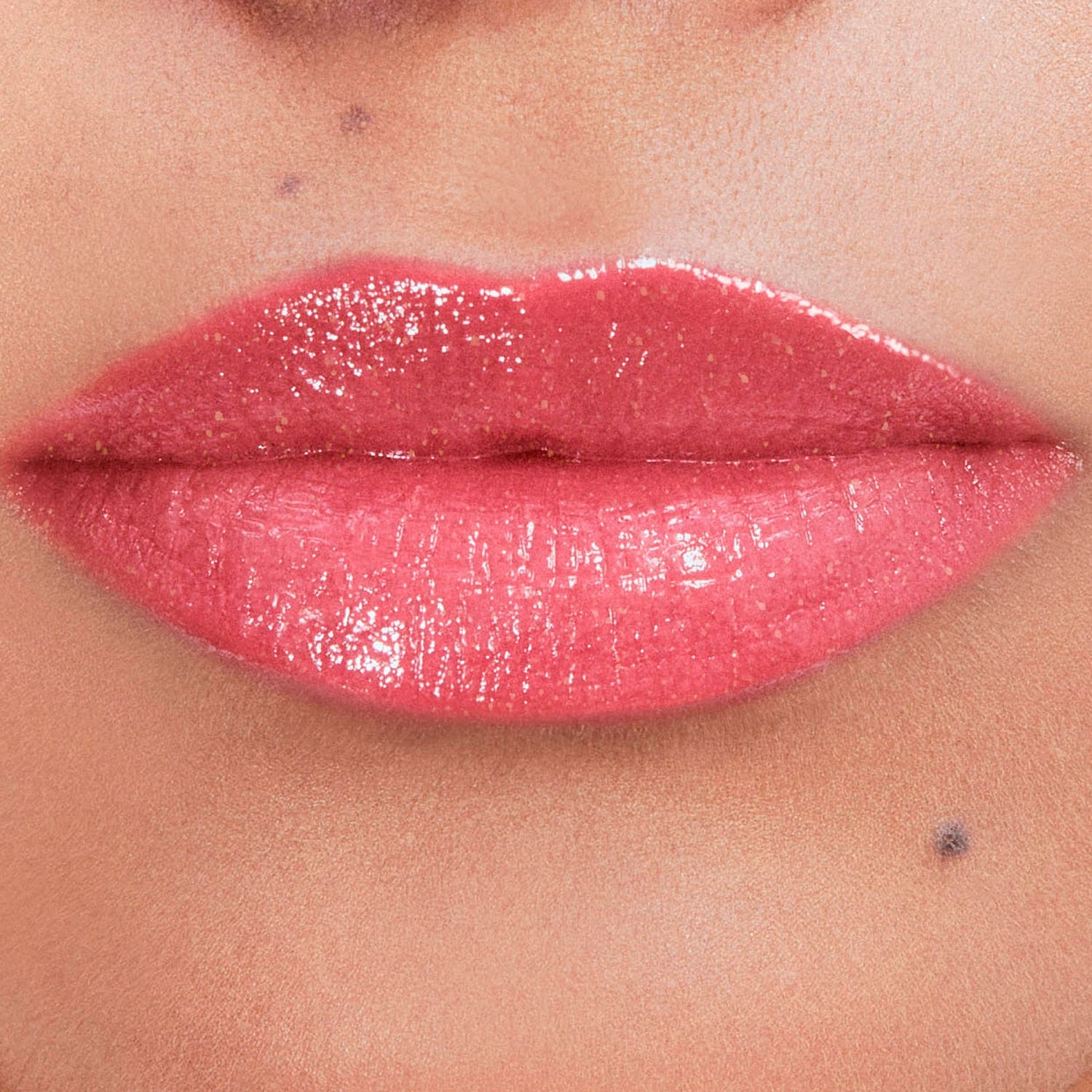 YSL Loveshine Net Wt. 0.11 oz. / 3.2 g. (209 Pink Desire)