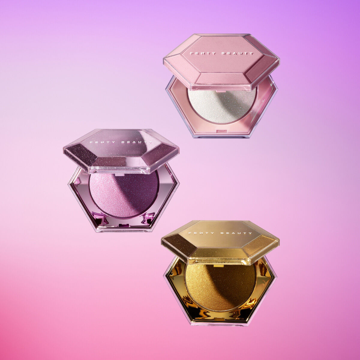 Fenty Beauty Diamond Bomb Net. 8g. / 0.28 Oz. (Rosé Rave 02) Iluminador en polvo