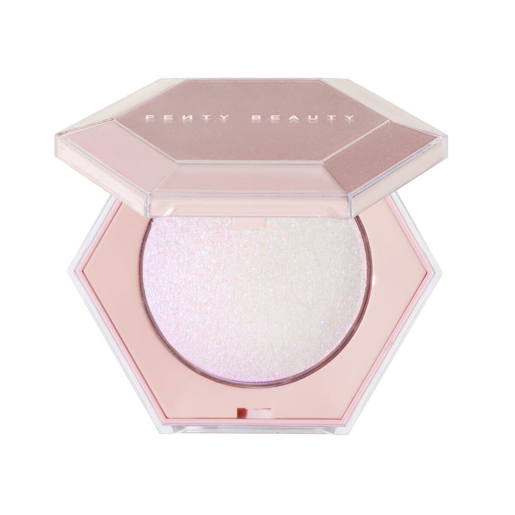 Fenty Beauty Diamond Bomb Net. 8g. / 0.28 Oz. (Pink Ice 04) Iluminador en polvo