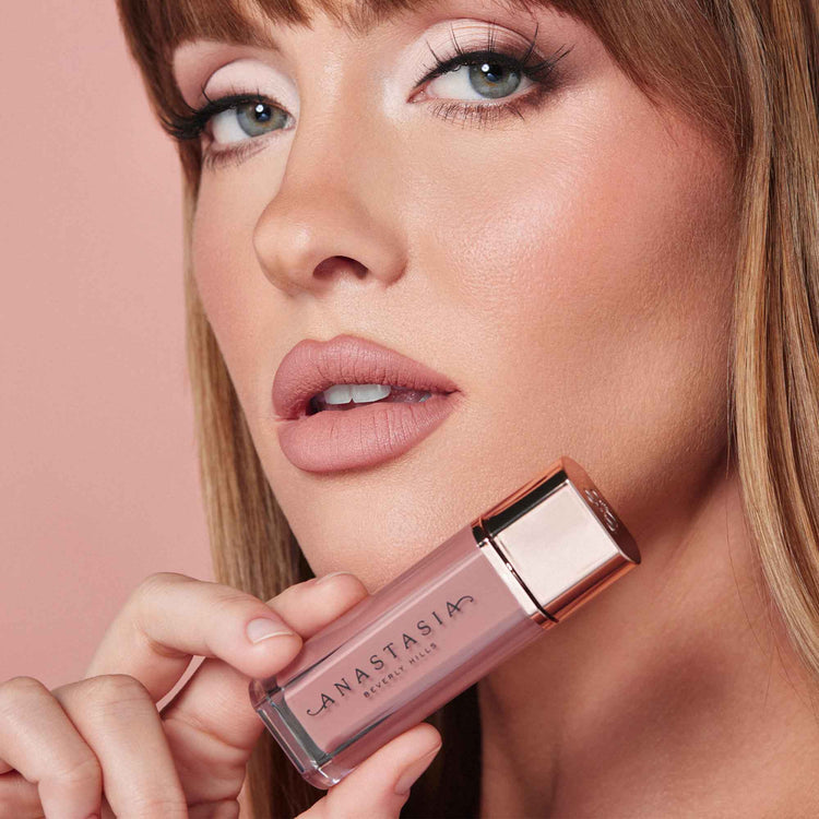 Anastasia Beverly Hill Lip Velvet Net Wt. 3.5 g / 0.12 Oz. (Pure Hollywood )