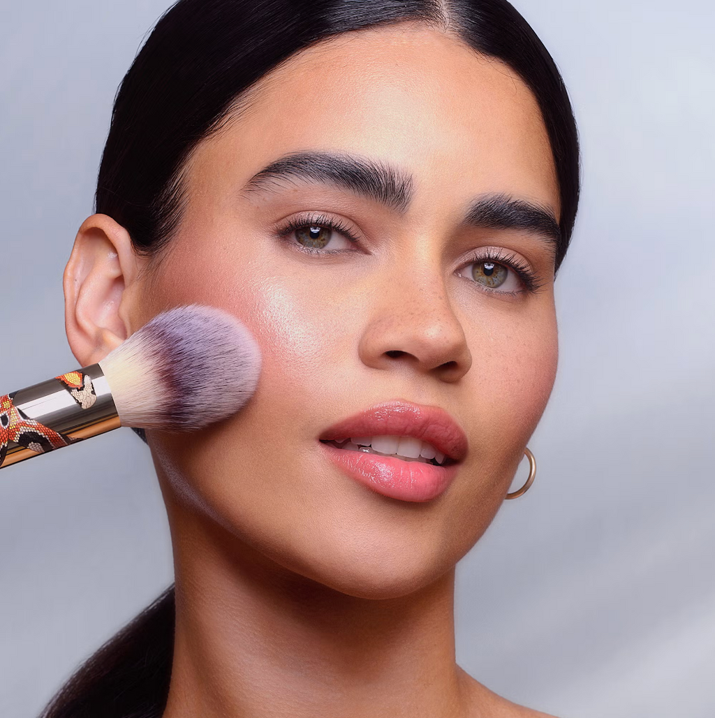 Hourglass Veil Travel Brush Snake 1 pza. (Limited Edition)