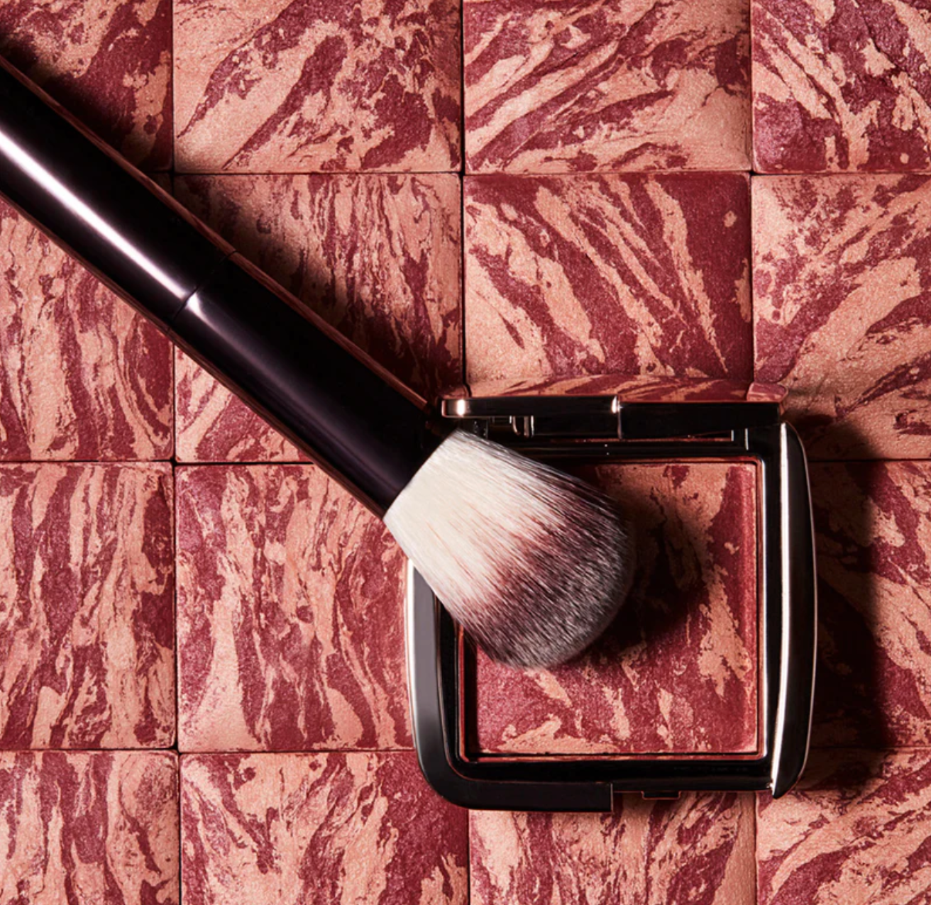 Hourglass Ambient Strobe Lighting Powder .15 oz. / 4.2 g (At Night)