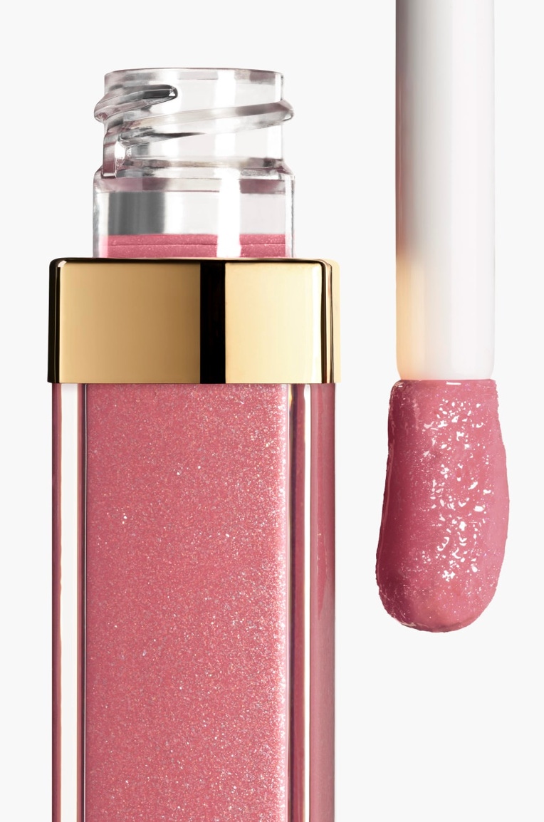 Chanel Rouge Coco Gloss 5,5 g. / Net. Wt. 0.19 oz. (119 Bourgeoisie)