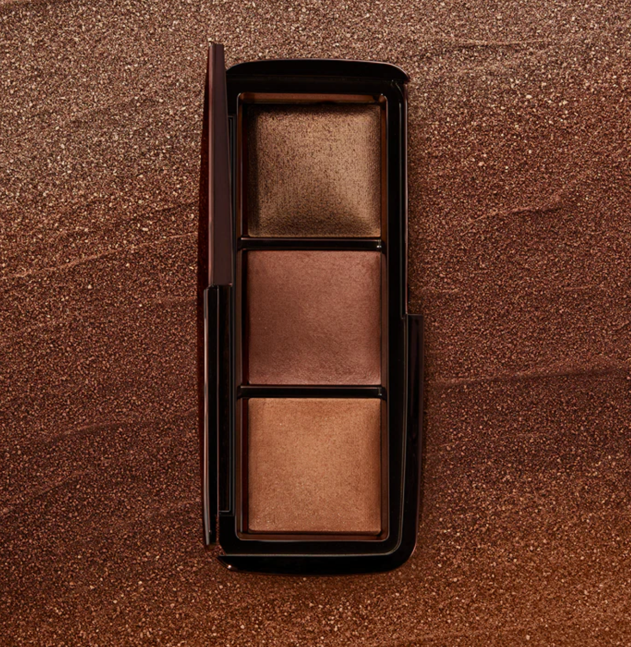 Hourglass Ambient Lighting Palette .11 oz. / 3.3 (X3) (Volume III)