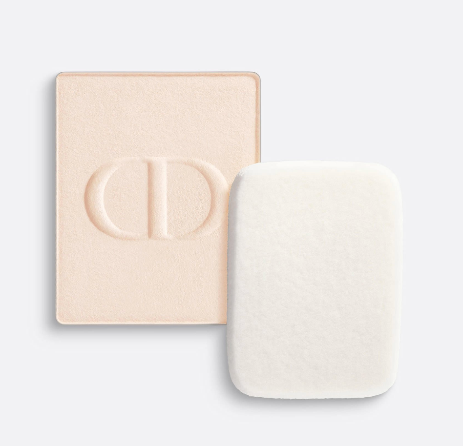Dior Forever Natural Velvet 10 g / Net Wt. 0.35 oz. (0N Neutral)